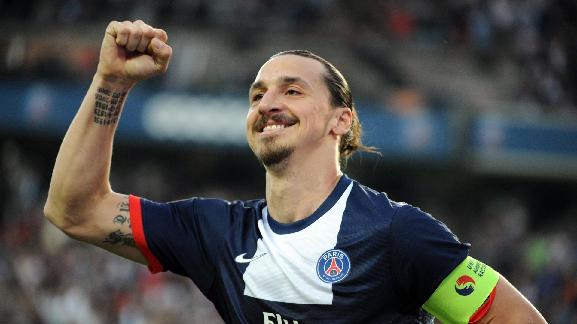 kaiyun.com-世界足球年鉴发布，盘点年度精彩时刻，世界足坛经典比赛